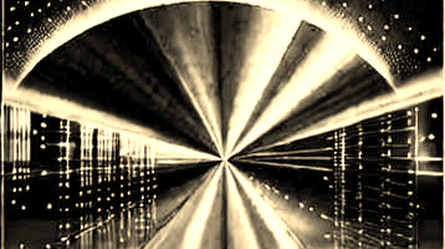 The XRP Paradox: When the Architect Sells Into Strength